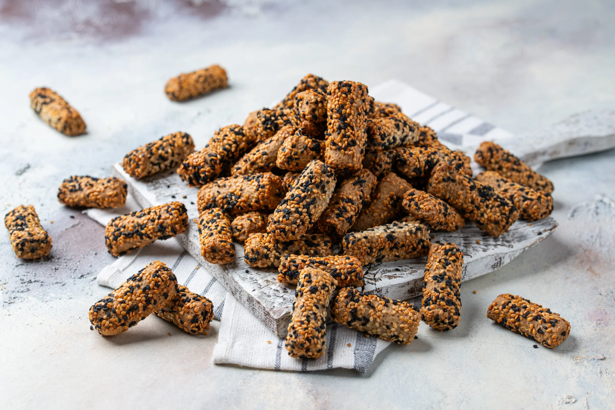 Çörek Otlu Susamlı Mini Tuzlu